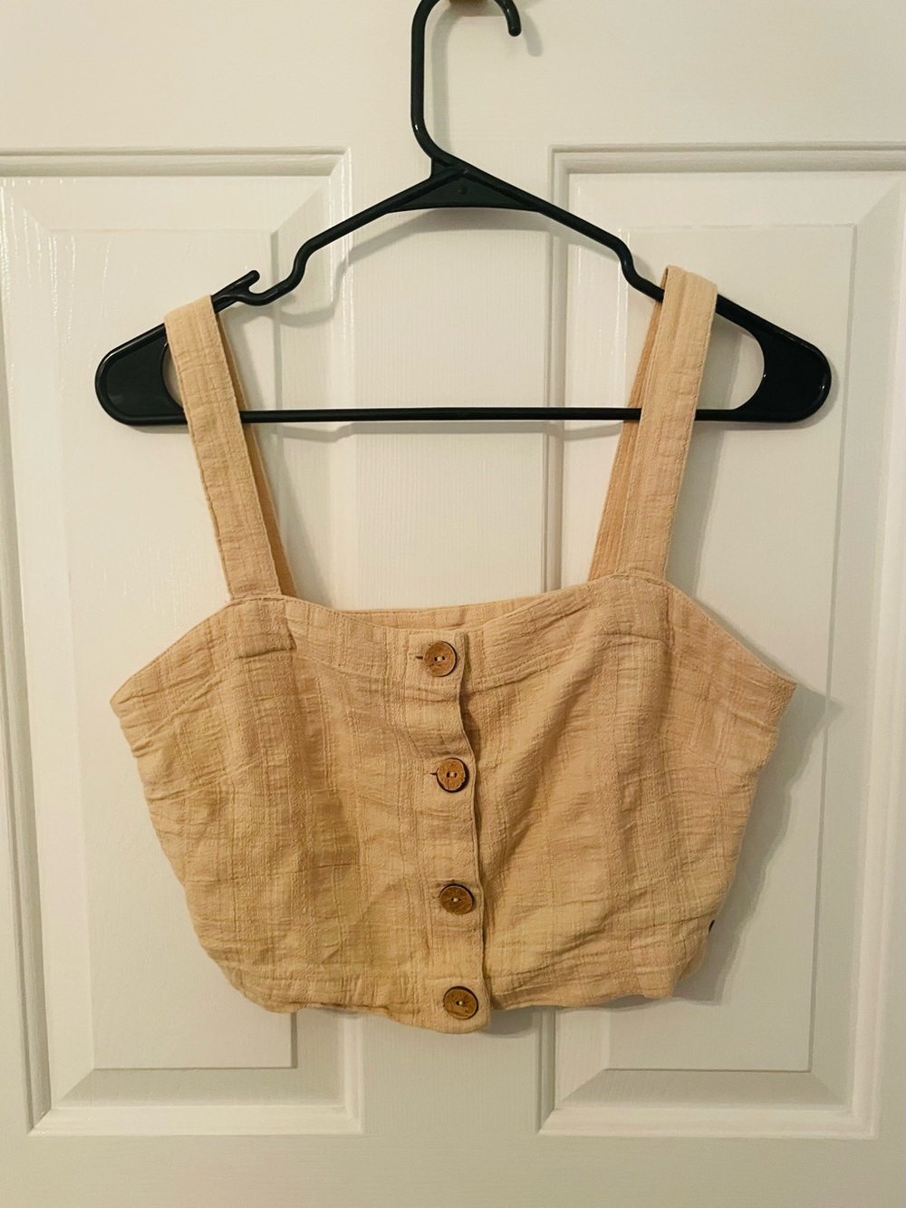 Roxy Beige Button-Front Crop Tank